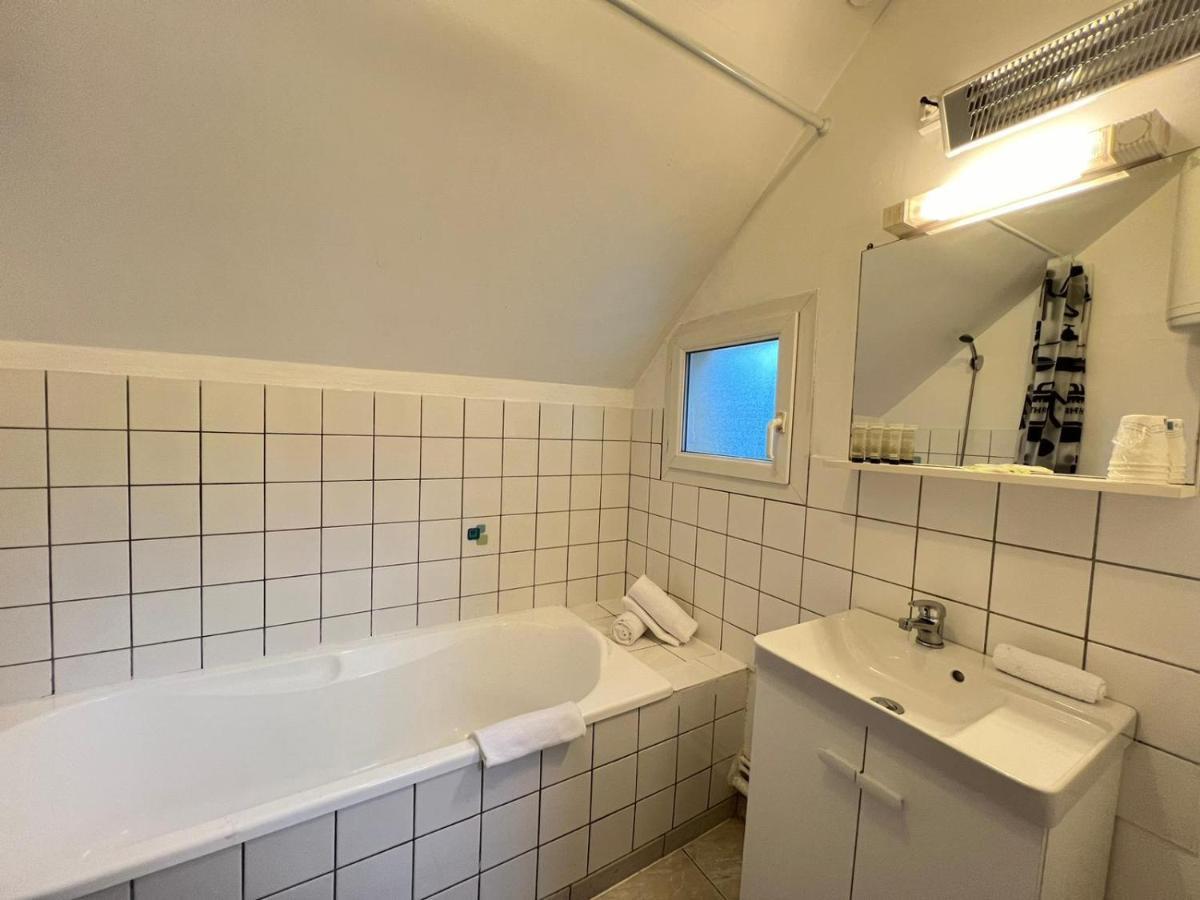 Apartamento Le Mollien Calais Exterior foto